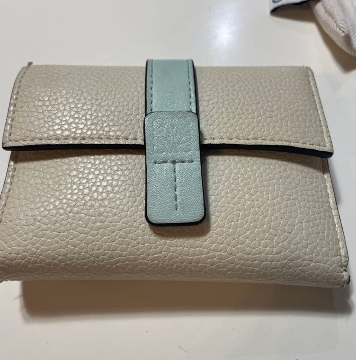 修復前 — LOEWE